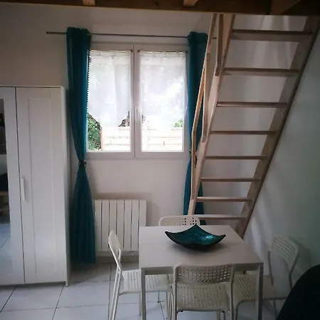 Petite Maison Pres De Disney Apartment